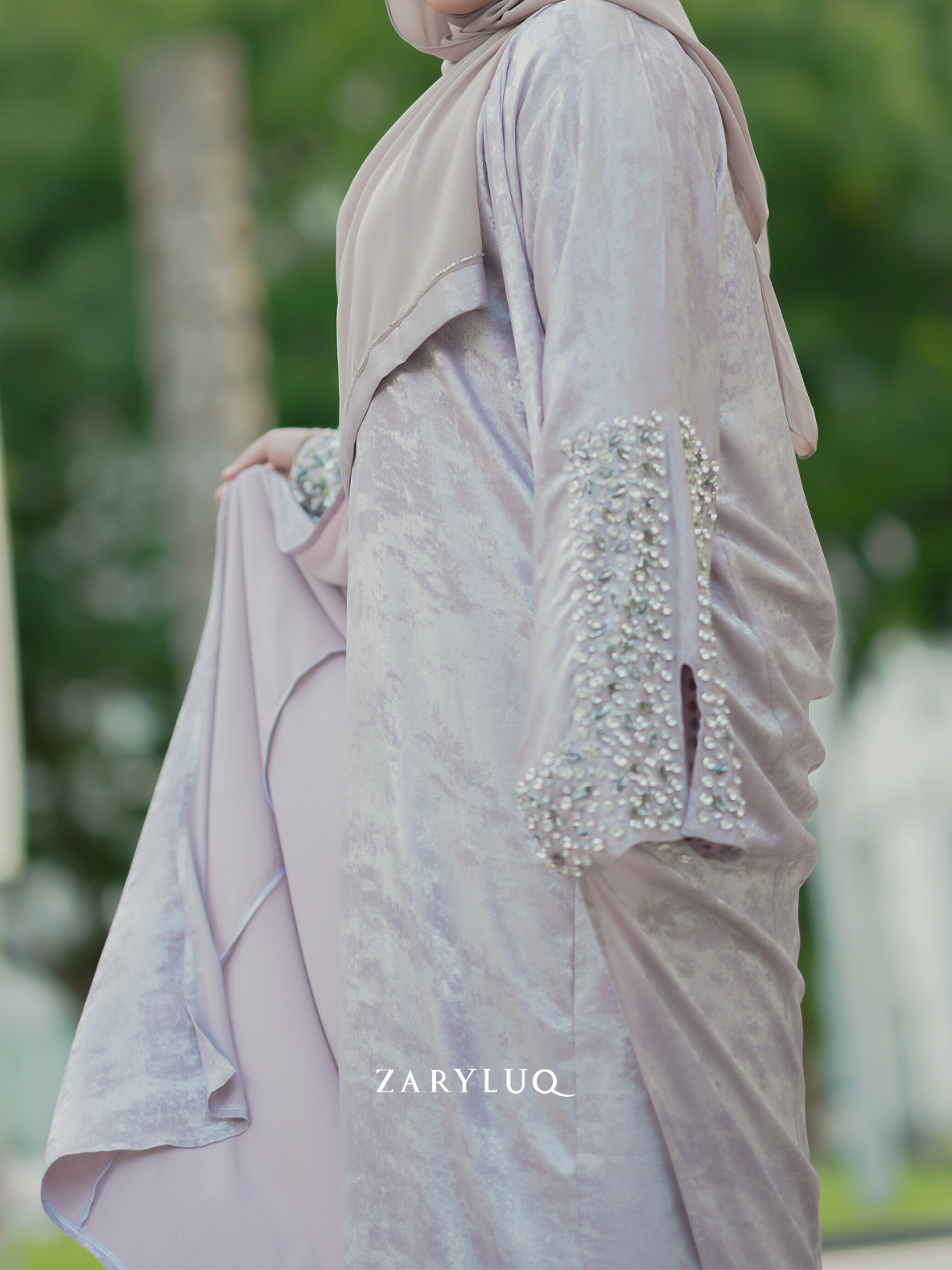 Petal Abaya