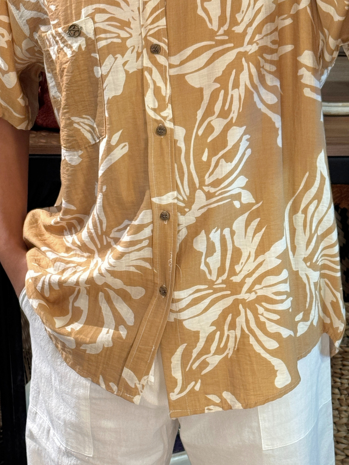 Tropical Linen Shirt in Coastal Clay