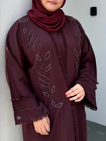 Loura Abaya