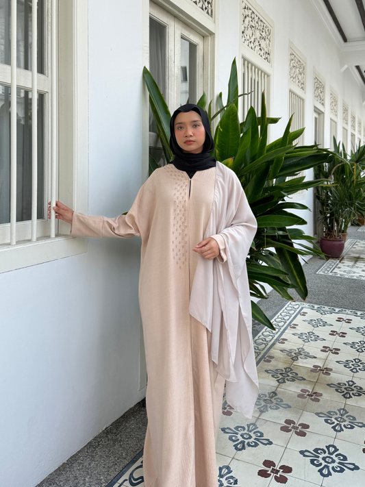 Kuwait Abaya in Champagne Gold