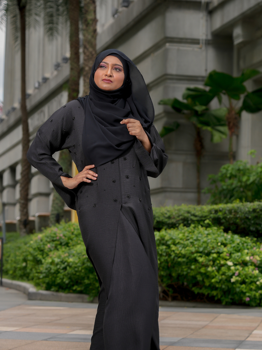 Grace Abaya in Blackout