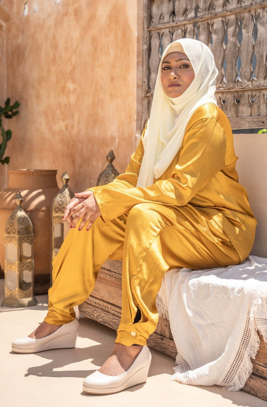Cuffed Pants in Arabian Gold & Pale Copper