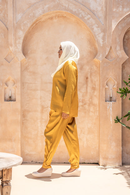 Cuffed Pants in Arabian Gold & Pale Copper