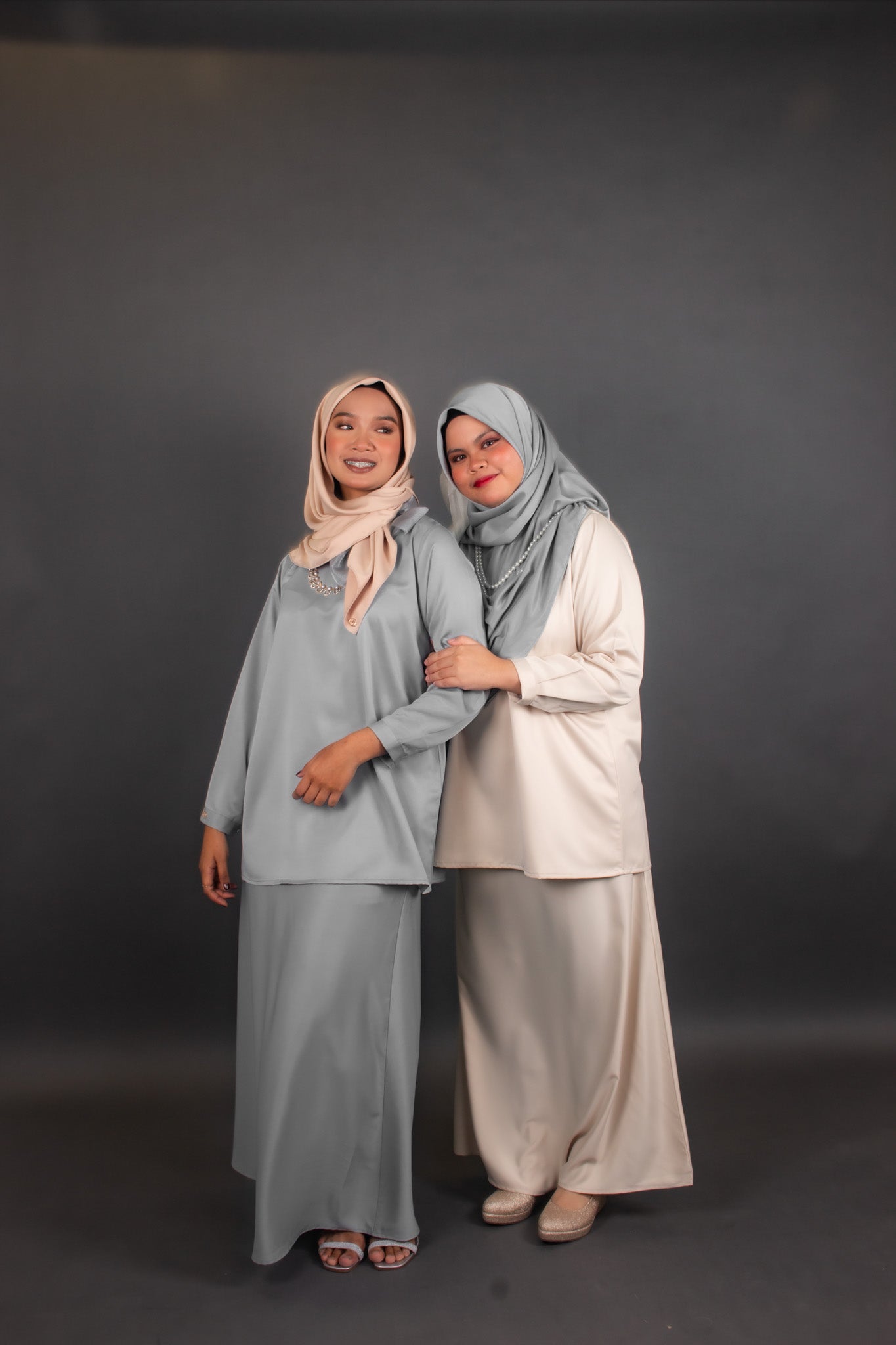 Curve Baju Kurung Top in Sea-Salt
