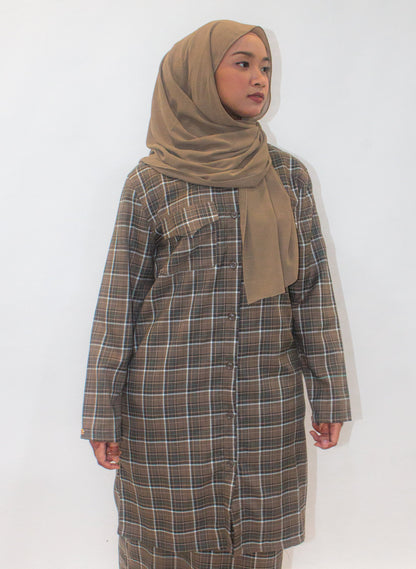 Curve Brunette Flannel Long Top