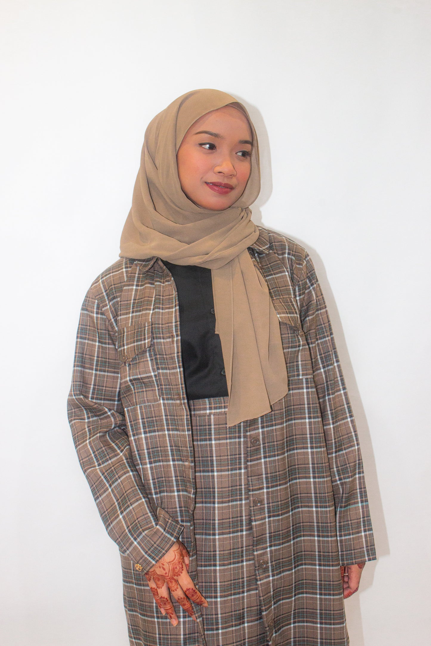 Curve Brunette Flannel Long Top